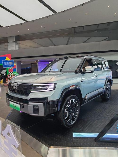 东莞166比亚迪方程豹硬派越野的爆款，英菲尼迪35周年与你共成长